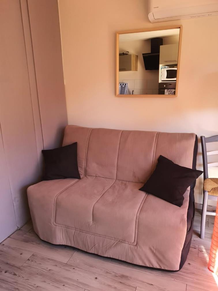 Charmant Studio Fonctionnel Avenue Des Allies Cavalaire-sur-Mer Extérieur photo